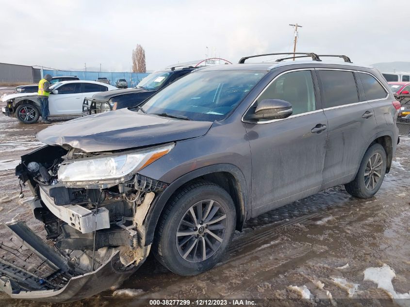 VIN 5TDJZRFH3JS529775 2018 TOYOTA HIGHLANDER SE/XLE