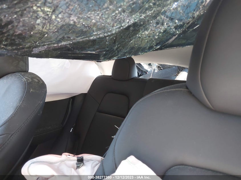 VIN 7SAYGAEEXPF928633 2023 TESLA MODEL Y