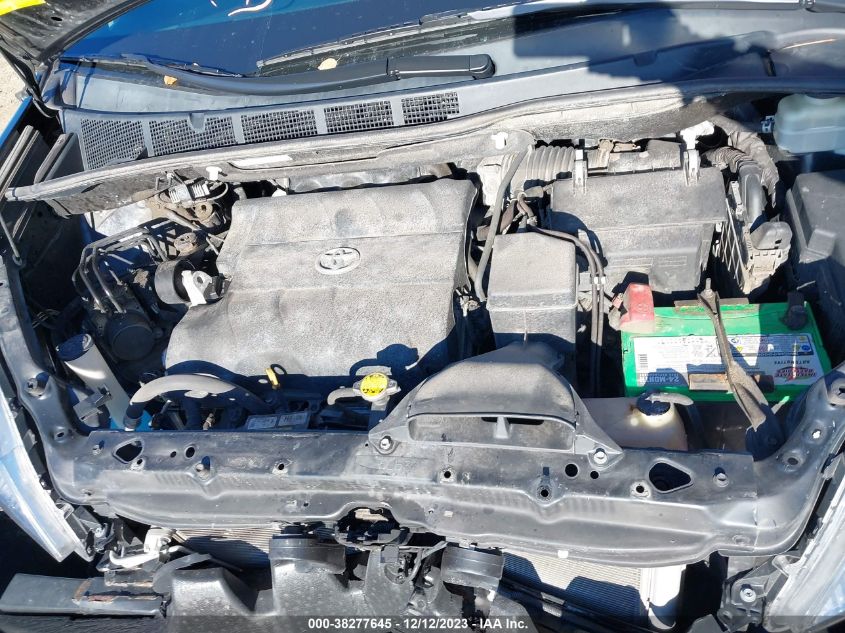 2015 TOYOTA SIENNA XLE - 5TDYK3DC8FS668413