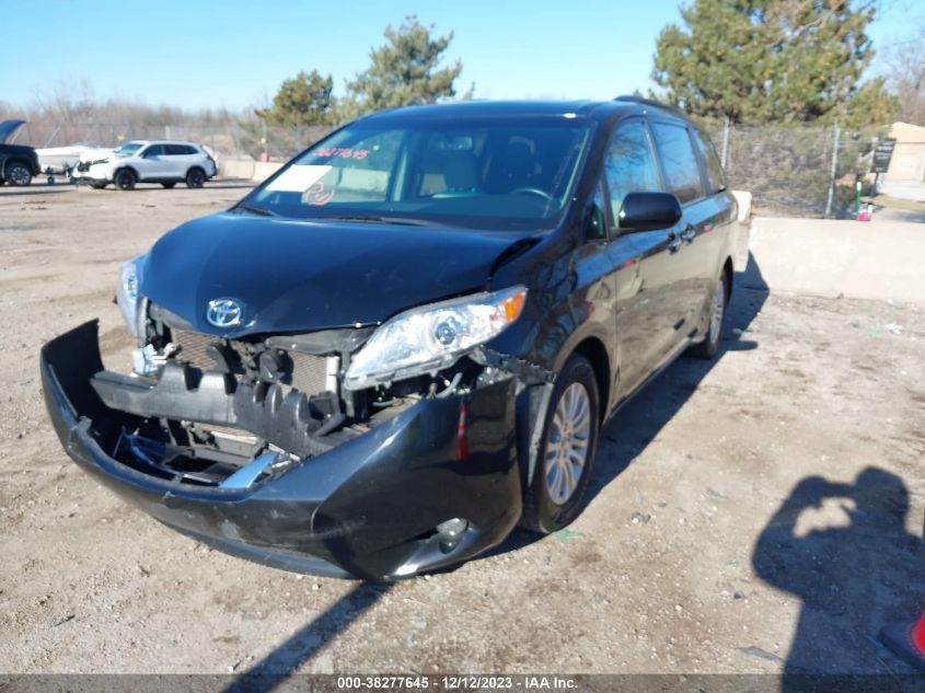 2015 TOYOTA SIENNA XLE - 5TDYK3DC8FS668413