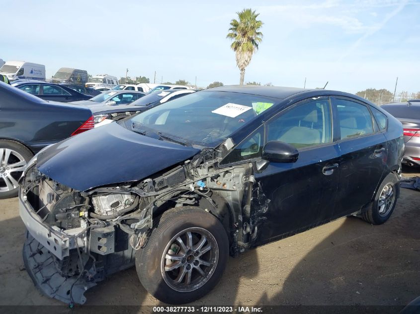 2015 TOYOTA PRIUS TWO - JTDKN3DU4F0445598