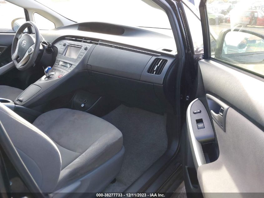 2015 TOYOTA PRIUS TWO - JTDKN3DU4F0445598