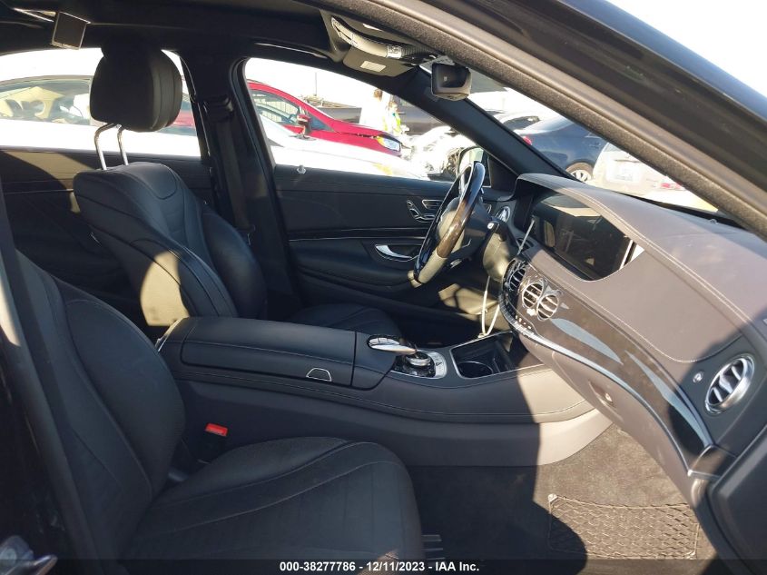 2020 MERCEDES-BENZ S 560 W1KUG8DB6LA561542