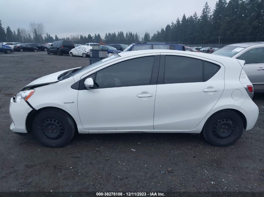 2014 TOYOTA PRIUS C TWO - JTDKDTB30E1082674