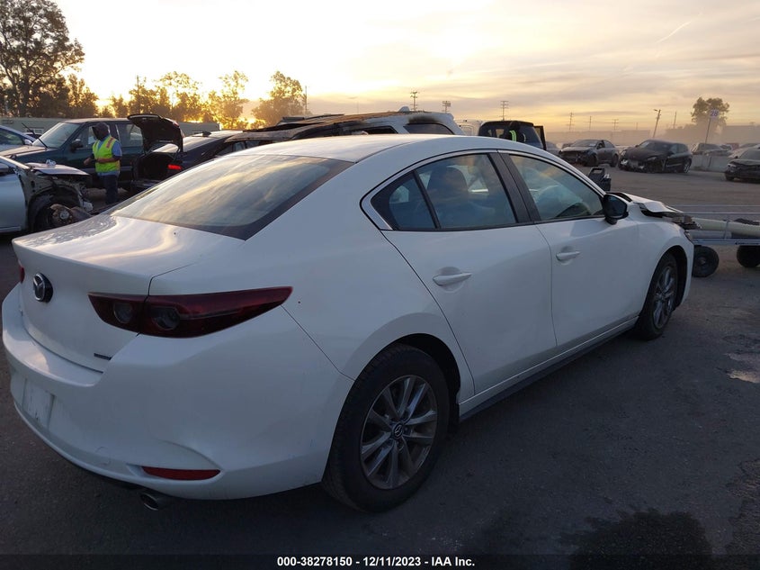 VIN JM1BPAAL2M1328233 2021 MAZDA MAZDA3 2.5 S