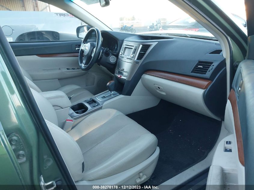 2014 SUBARU OUTBACK 2.5I LIMITED - 4S4BRBLC2E3325508