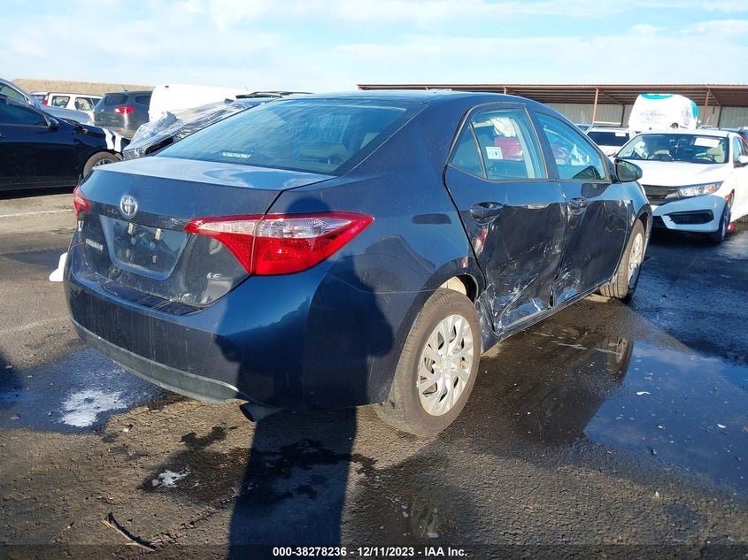 VIN 2T1BURHE2JC121606 2018 TOYOTA COROLLA L/LE/XLE/SE/XSE