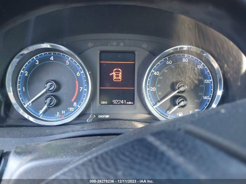 VIN 2T1BURHE2JC121606 2018 TOYOTA COROLLA L/LE/XLE/SE/XSE