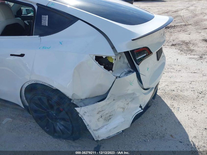 2022 TESLA MODEL Y - 7SAYGDEF6NF457684
