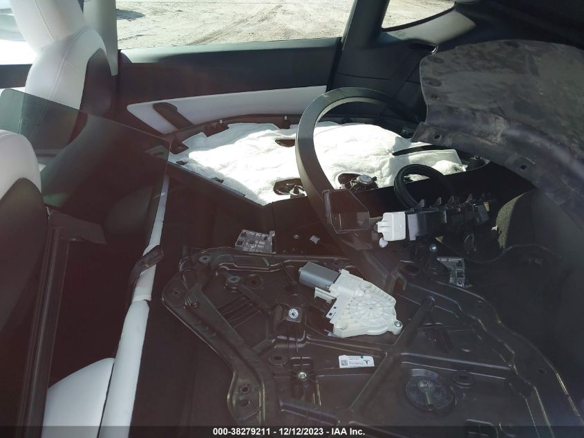 2022 TESLA MODEL Y - 7SAYGDEF6NF457684
