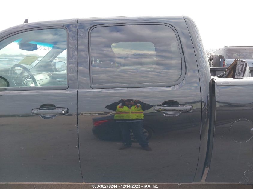 2013 GMC SIERRA 1500 SLE - 3GTP2VE70DG329620