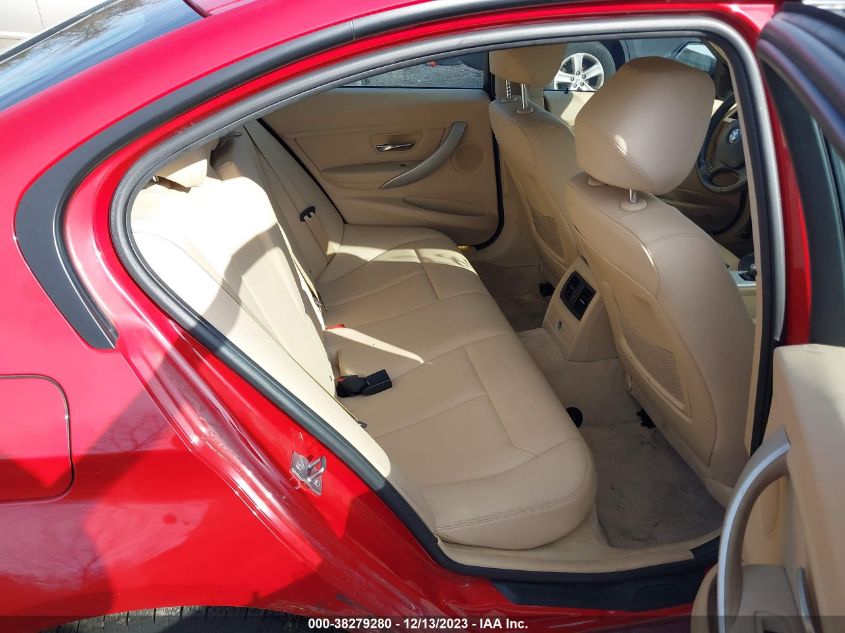 2013 BMW 320I XDRIVE - WBA3C3C52DF980957