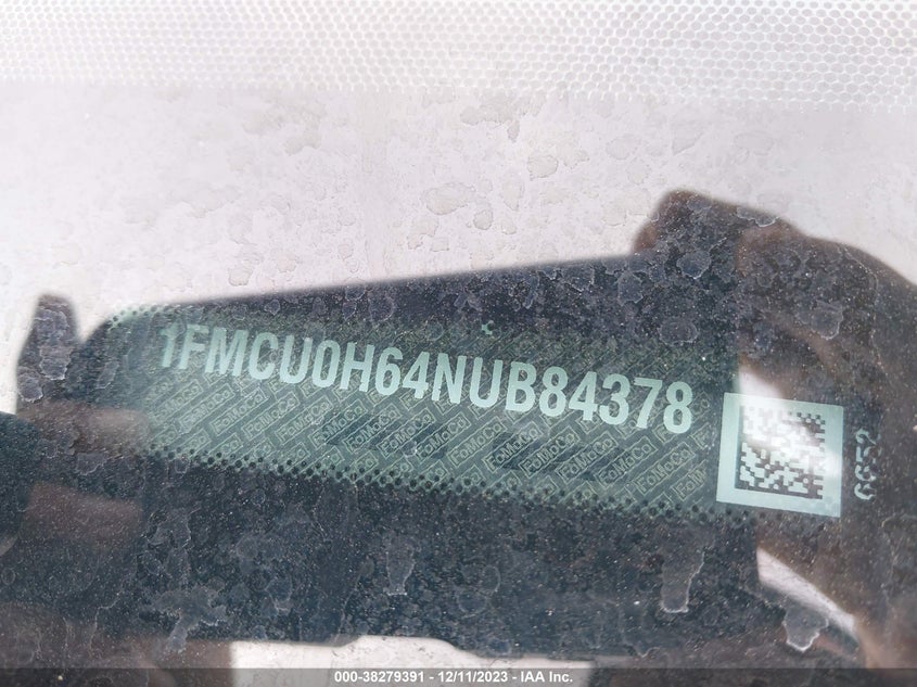 VIN 1FMCU0H64NUB84378 2022 FORD ESCAPE SEL