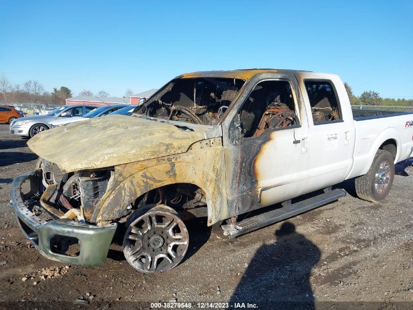 2013 FORD SUPER DUTY F-250 SRW LARIAT - 1FT7W2B68DEA00136