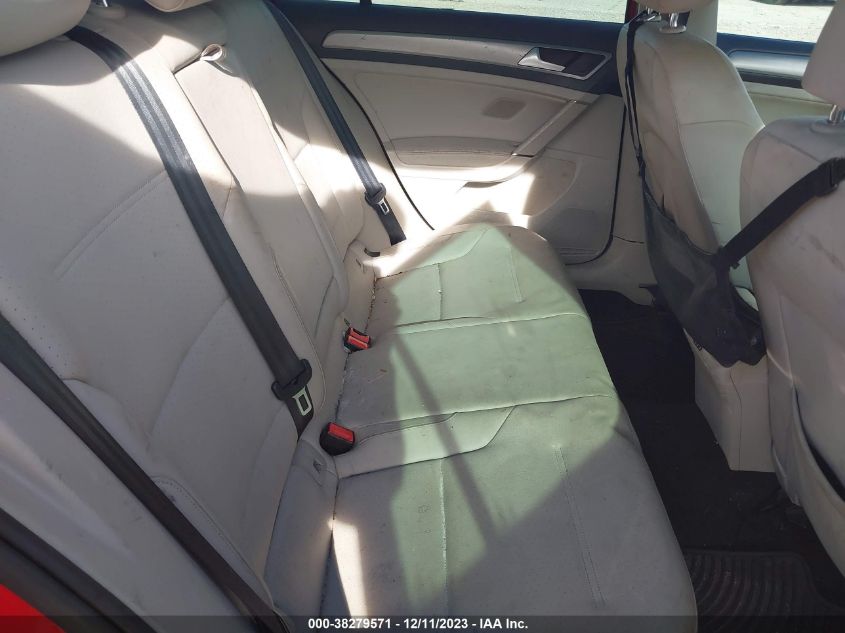 2015 VOLKSWAGEN GOLF SPORTWAGEN TDI S 4-DOOR - 3VWCA7AU2FM514620