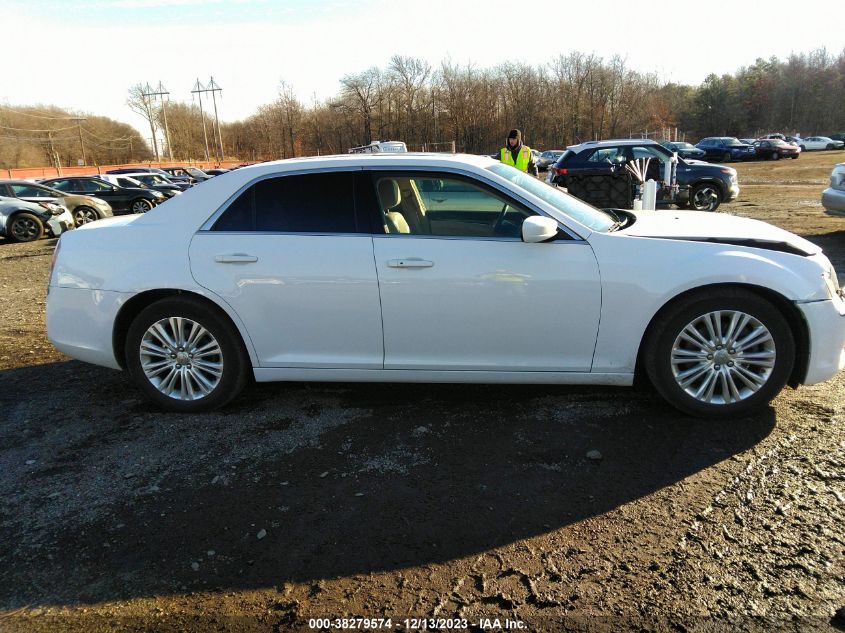 2014 CHRYSLER 300 - 2C3CCARG1EH356197