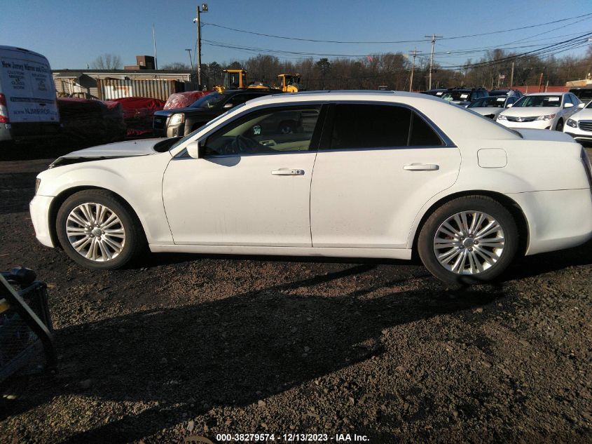 2014 CHRYSLER 300 - 2C3CCARG1EH356197