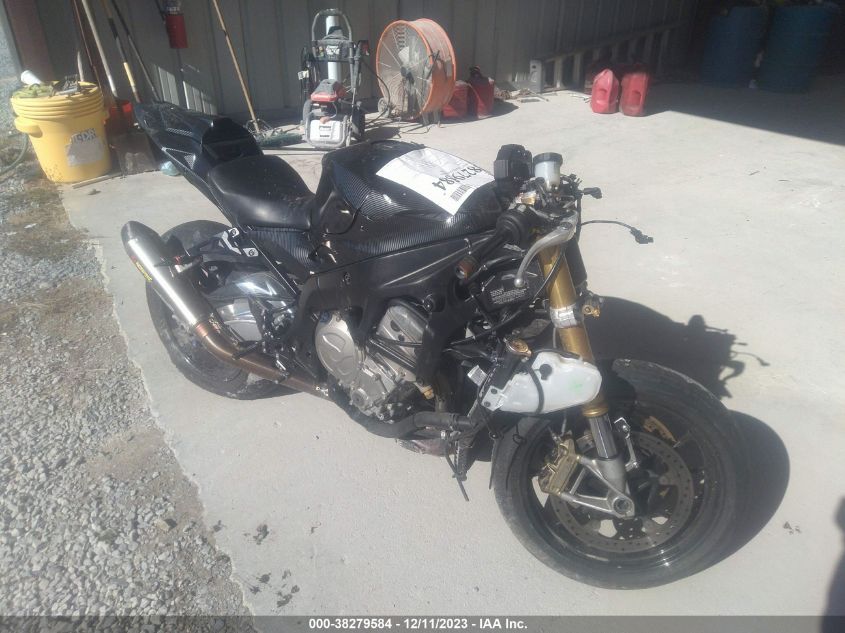2015 BMW S 1000 RR - WB10D2102FZ352514