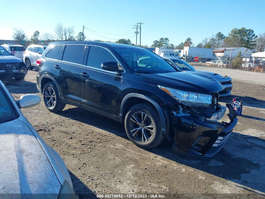 2019 TOYOTA HIGHLANDER LE - 5TDZARFH3KS060165