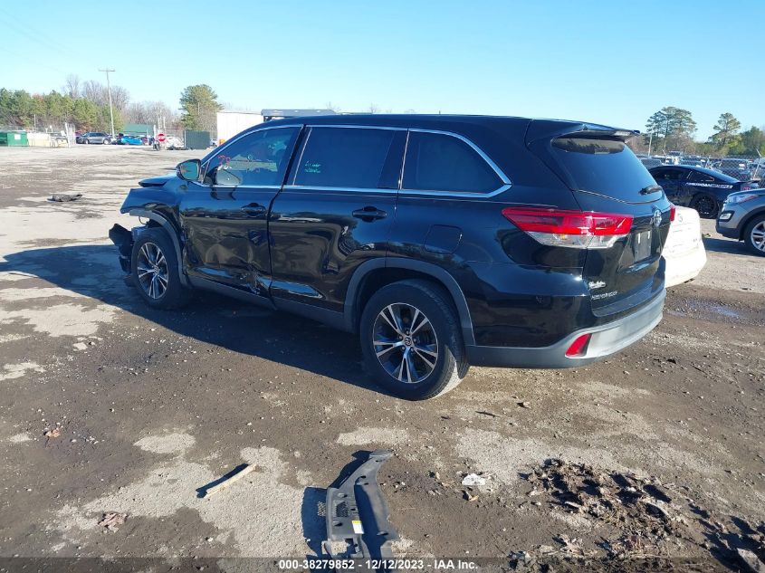 2019 TOYOTA HIGHLANDER LE - 5TDZARFH3KS060165