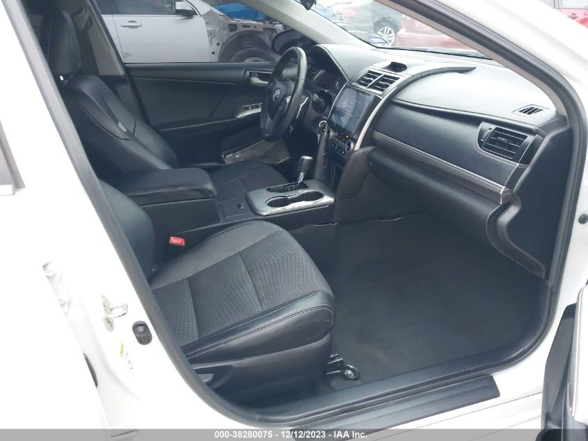 2014 TOYOTA CAMRY SE - 4T1BF1FK7EU447328