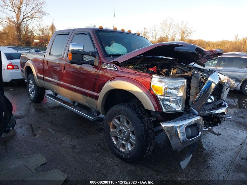 2013 FORD SUPER DUTY F-250 SRW LARIAT - 1FT7W2B68DEA14831