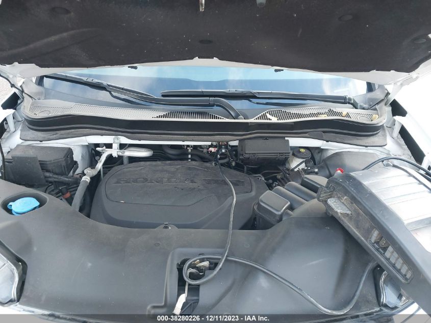 2021 HONDA PILOT TOURING - 5FNYF6H61MB039572