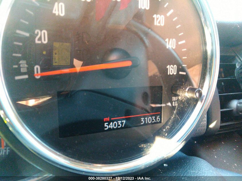 2016 MINI COOPER HARDTOP 4 DOOR COOPER M6 - WMWXU1C5XG2D11045