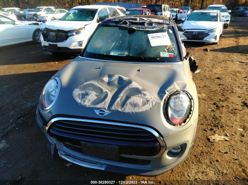 2016 MINI COOPER HARDTOP 4 DOOR COOPER M6 - WMWXU1C5XG2D11045
