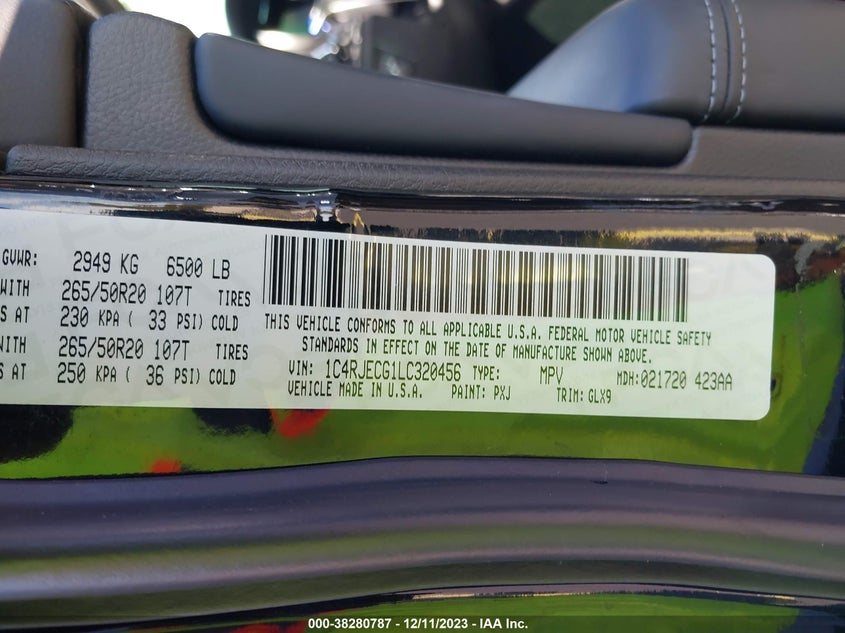 VIN 1C4RJECG1LC320456 2020 JEEP GRAND CHEROKEE OVERLAND