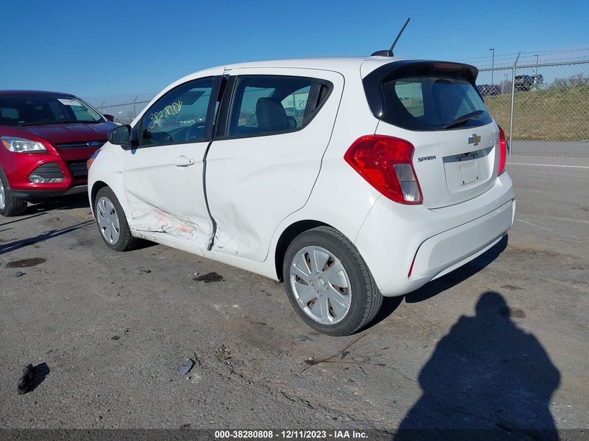 VIN KL8CB6SA0JC445315 2018 CHEVROLET SPARK LS