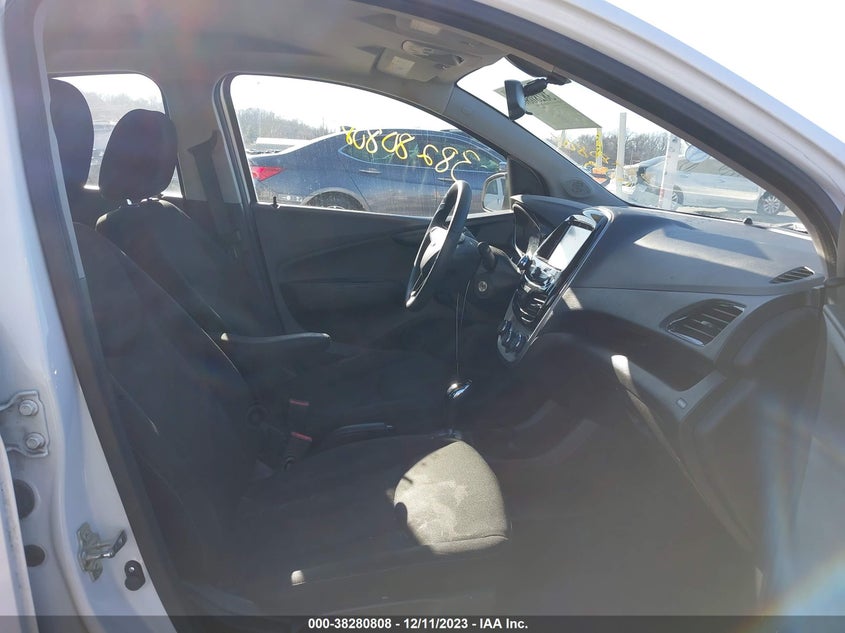 VIN KL8CB6SA0JC445315 2018 CHEVROLET SPARK LS