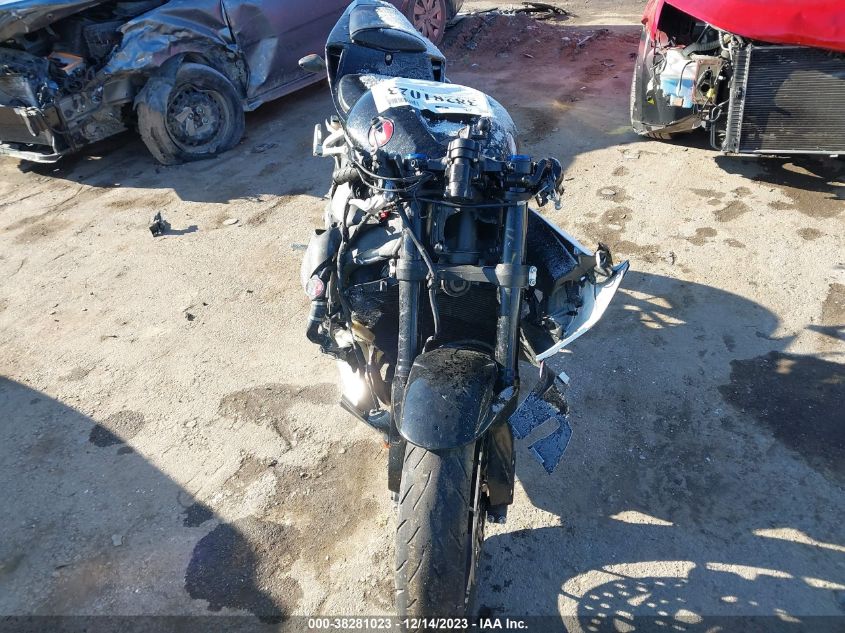 2016 HONDA CBR JH2PC4OJ1GK200882