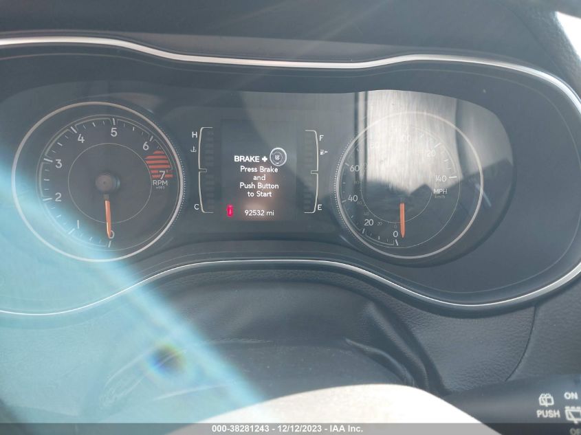 2019 JEEP CHEROKEE LATITUDE PLUS - 1C4PJMLB5KD394896