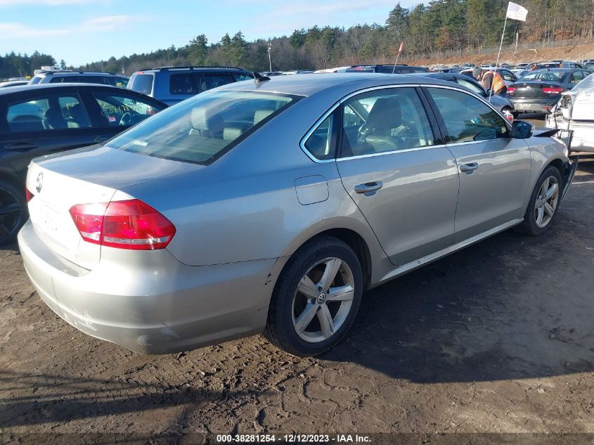2013 VOLKSWAGEN PASSAT SE - 1VWBP7A3XDC082553