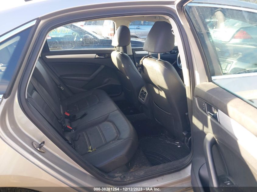 2013 VOLKSWAGEN PASSAT SE - 1VWBP7A3XDC082553