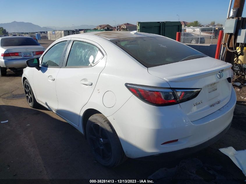VIN 3MYDLBYV9KY526352 2019 TOYOTA YARIS L/LE/XLE