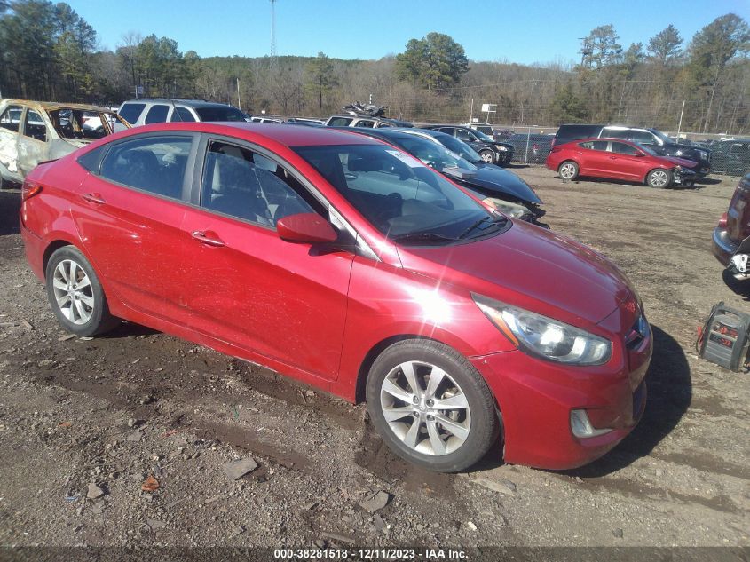 2013 HYUNDAI ACCENT GLS/SE - KMHCU4AE1DU308100