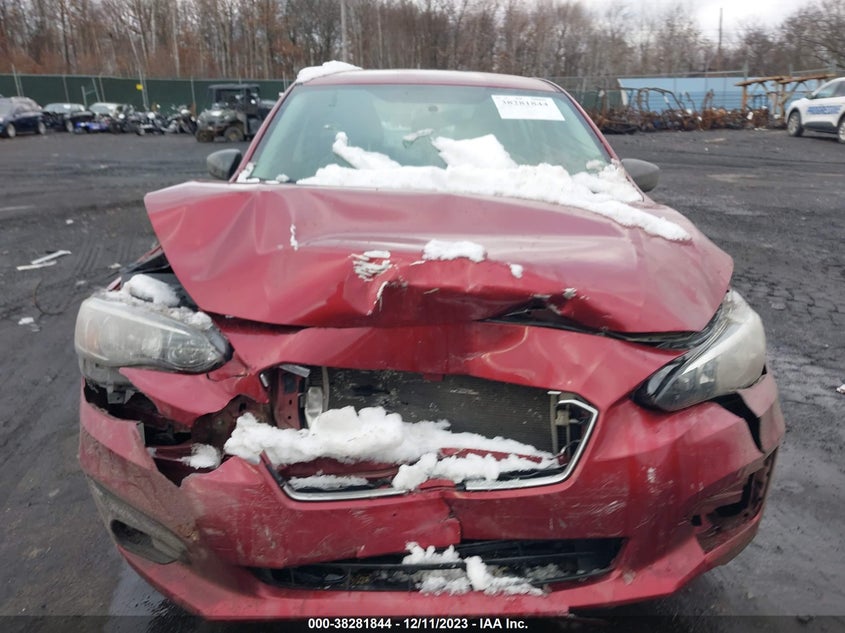 VIN 4S3GKAA61J3605646 2018 SUBARU IMPREZA