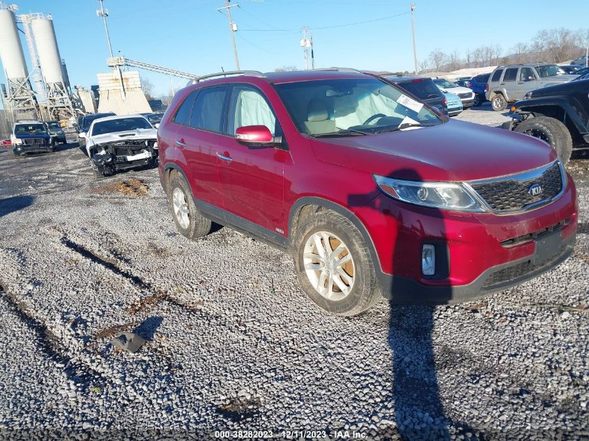 2015 KIA SORENTO LX - 5XYKTCA63FG551689