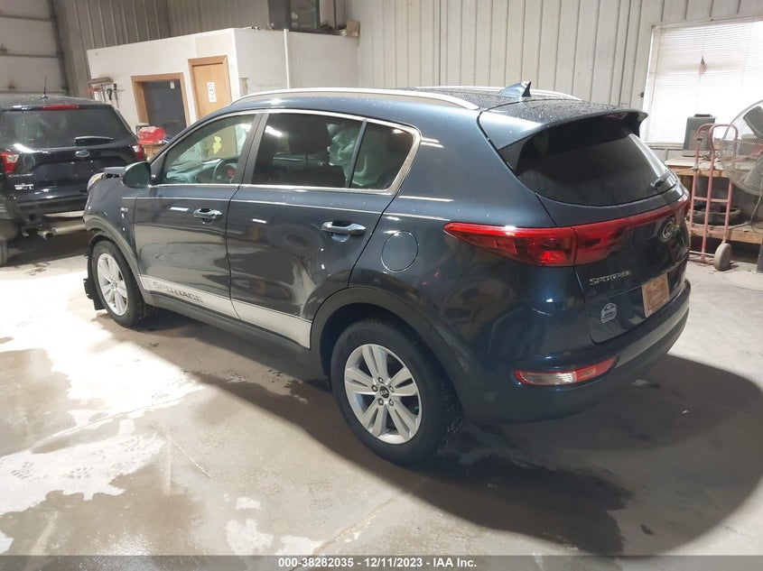 VIN KNDPMCAC3H7270386 2017 KIA SPORTAGE LX