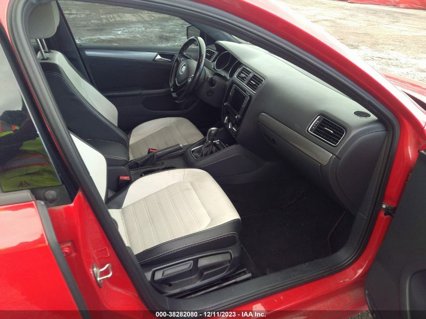 2016 VOLKSWAGEN JETTA SPORT - 03VWD17AJ1GM35190