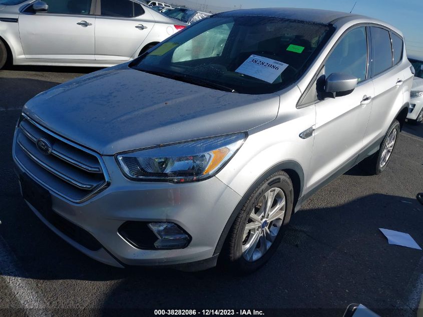 2017 FORD ESCAPE SE - 1FMCU9G91HUC88265