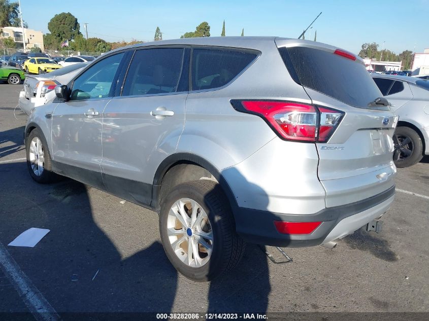 2017 FORD ESCAPE SE - 1FMCU9G91HUC88265