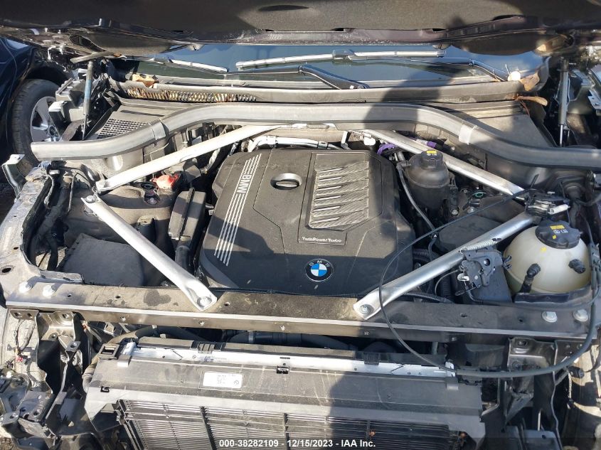 2022 BMW X7 XDRIVE40I 5UXCW2C06N9K71195