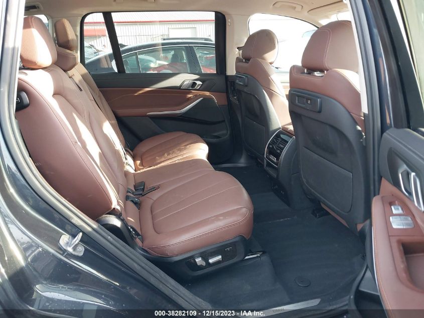2022 BMW X7 XDRIVE40I 5UXCW2C06N9K71195