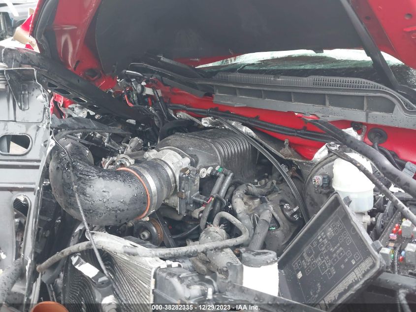 2016 CHEVROLET SILVERADO 1500 LT - 1GCVKREC1GZ242213