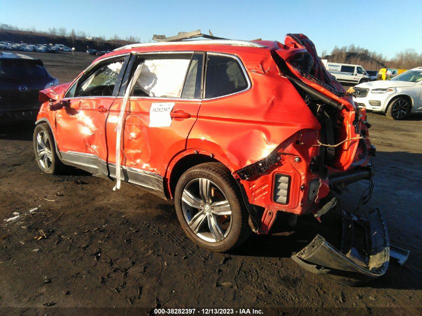 2018 VOLKSWAGEN TIGUAN SEL PREMIUM - 3VV4B7AX1JM126805