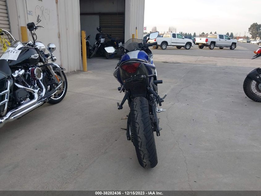 2015 YAMAHA YZFR3 MH3RH06Y4FK005309