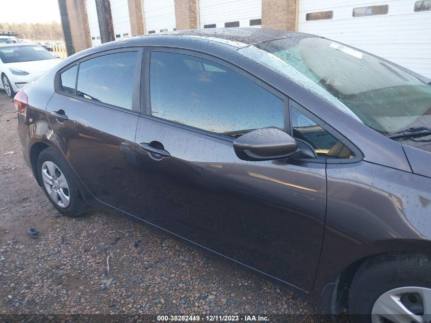 2017 KIA FORTE LX - 3KPFK4A71HE158387